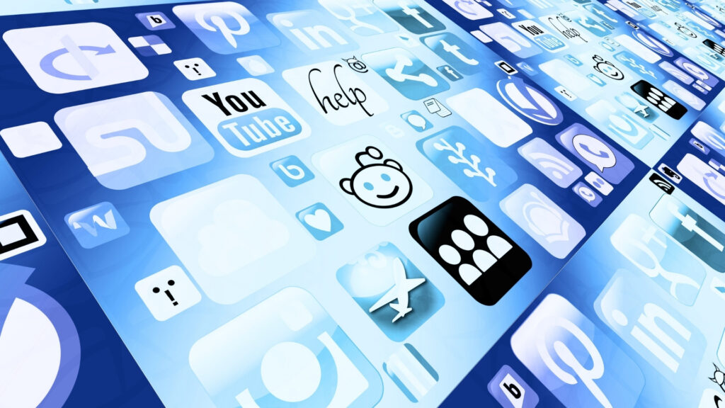 Social Media Topics